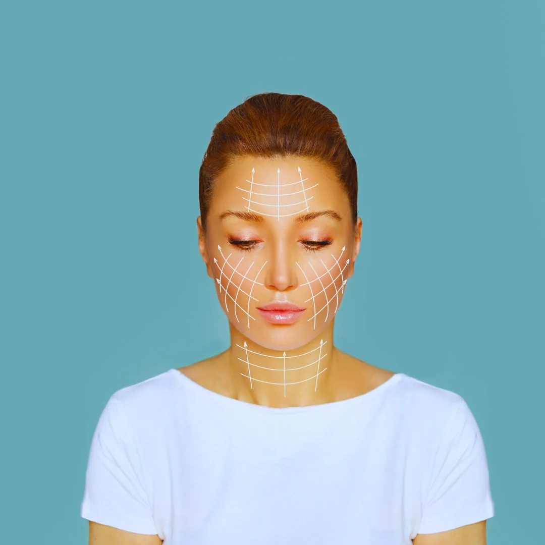 Evaluación facial previa al lifting sin cirugía