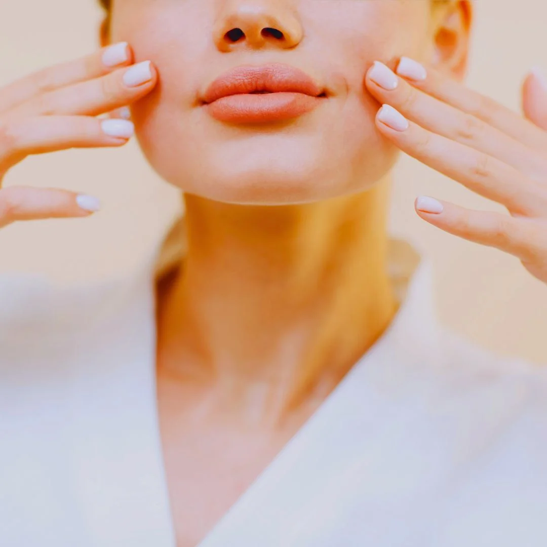 Seguimiento y seguridad en protocolos de lifting sin cirugía